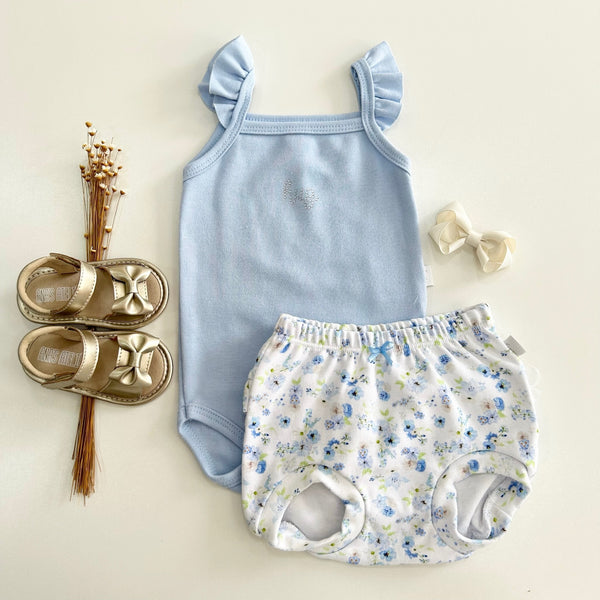 Conjunto Body Regata Azul  e Tapa Fralda Babado Flores