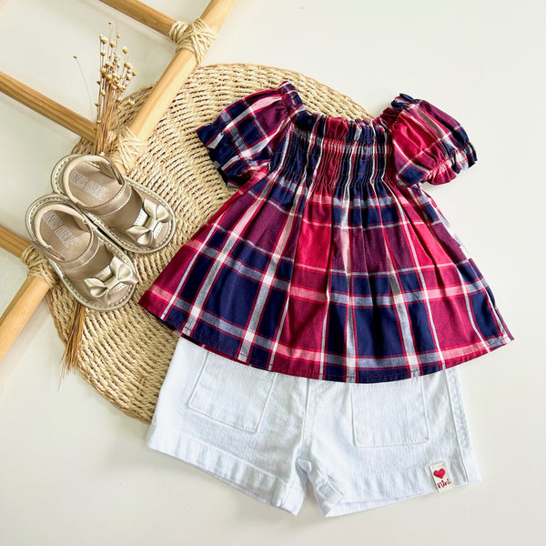 Conjunto Bata Xadrez e Shorts Branco