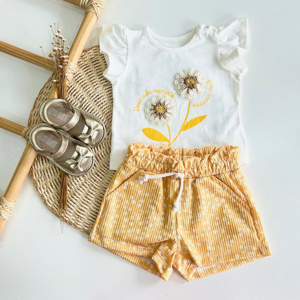 Conjunto Blusa Margarida e Shorts Amarelo Flores -  NINI&BAMBINI