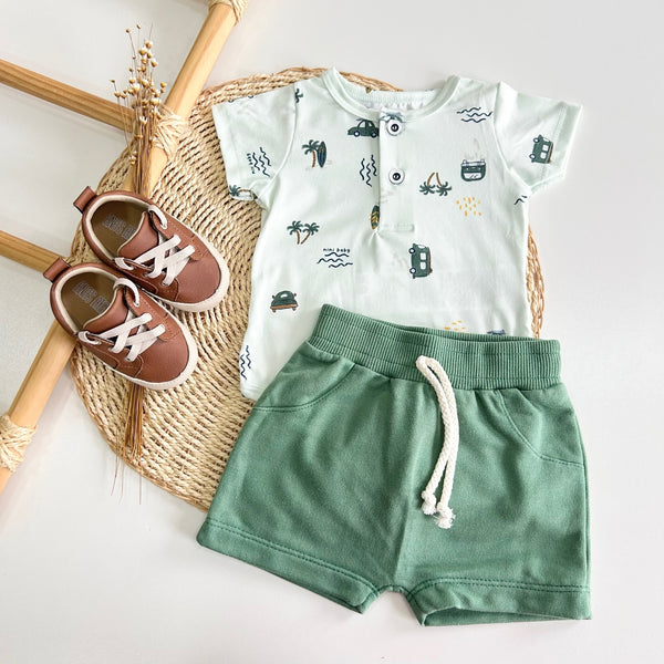 Conjunto  Body Carrinhos e Shorts Verde  -  NINI&BAMBINI