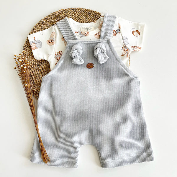Conjunto Body Cachorrinho Algodão Egípcio e Jardineira Tricot
